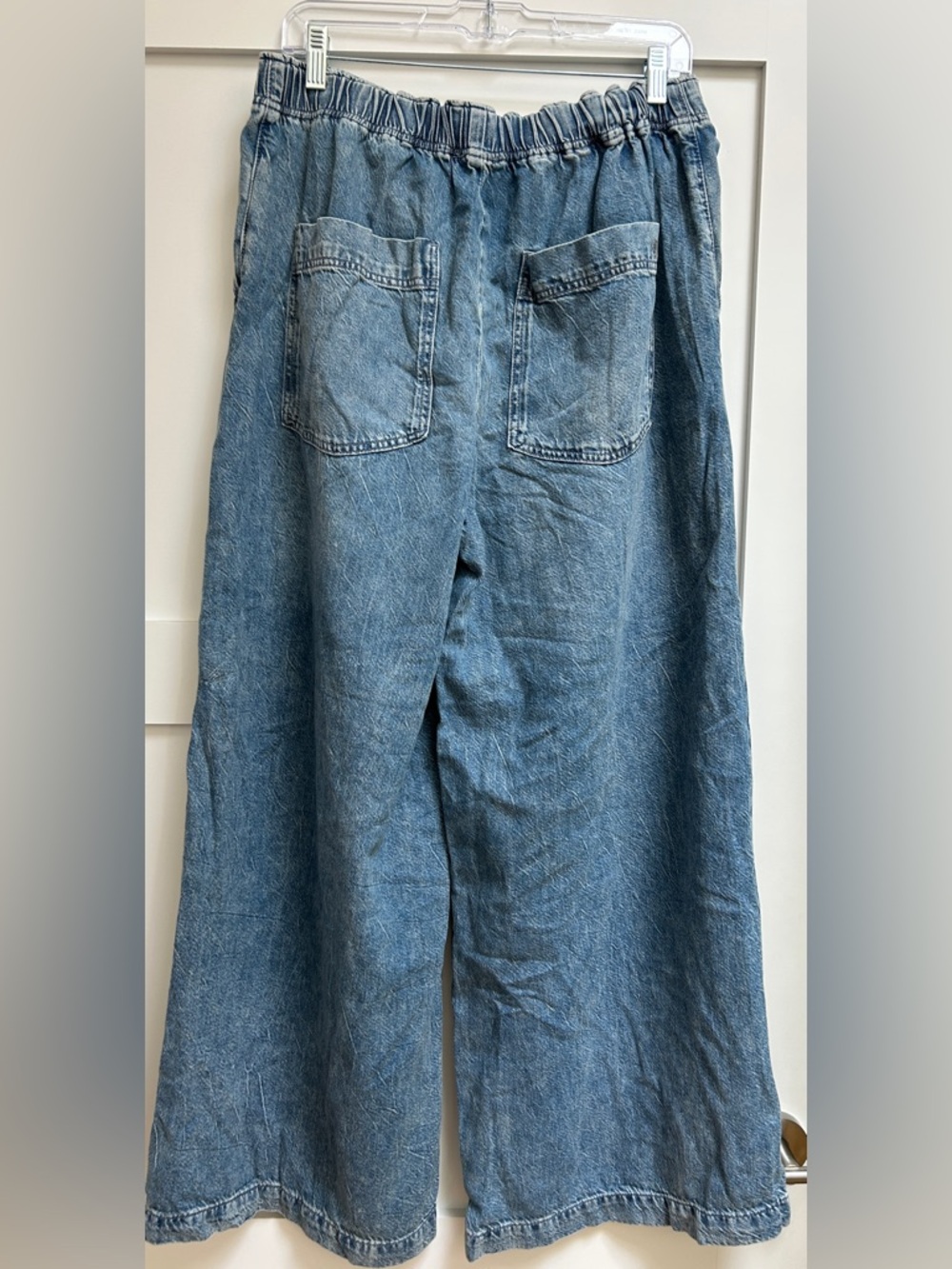 Pilcro Light Blue Wide Leg Jeans - Picture 3 of 6